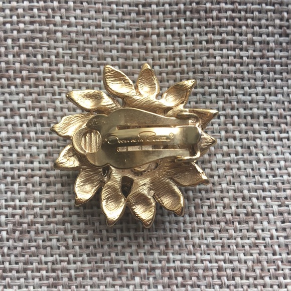 Oscar De La Renta Clip On Earrings Sunflower 🌻 - Picture 4 of 5